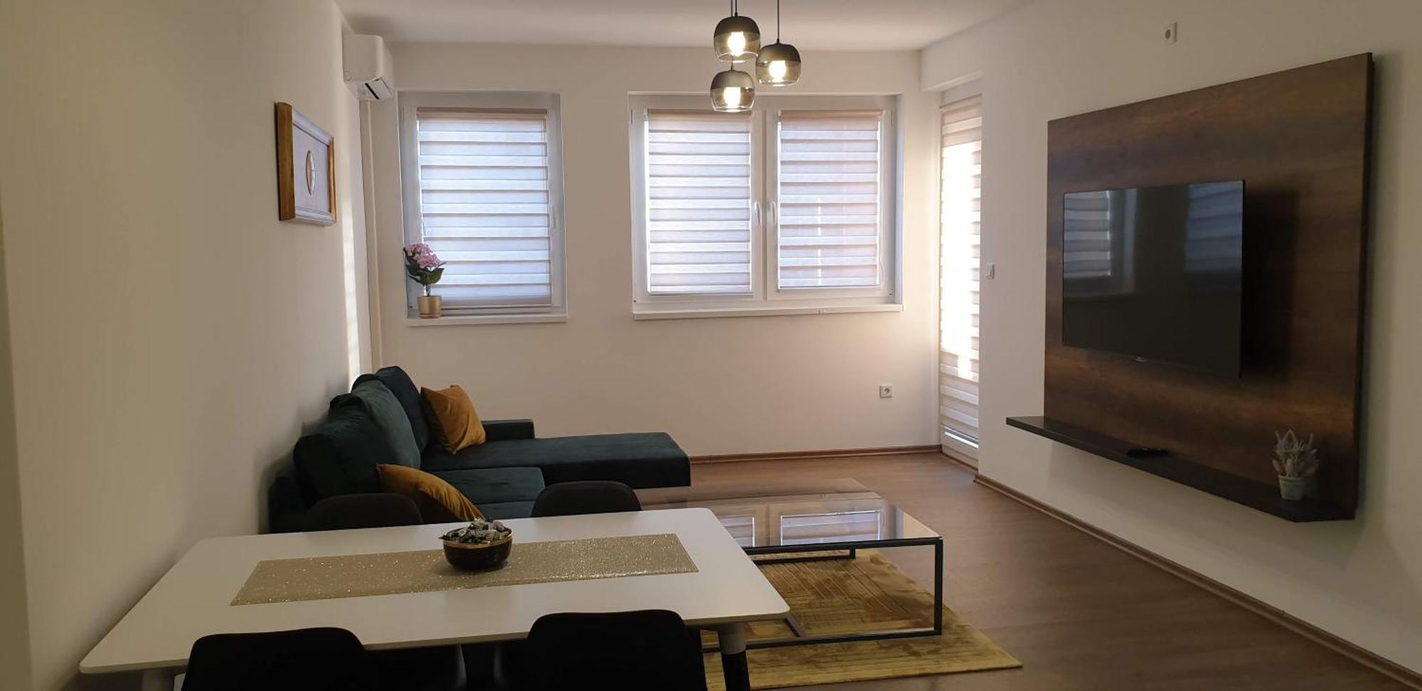 Pinocchio Apartment Bihać Екстериор снимка